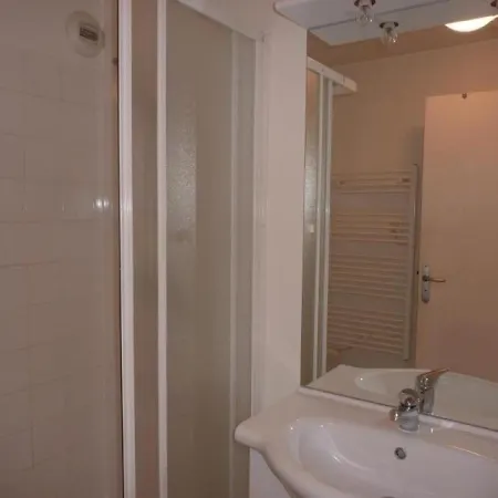 Appartement Ax-les-thermes, 2 Pièces, 4 Personnes - Fr-1-419-391 *